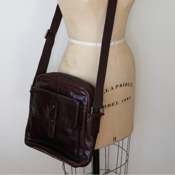 Vintage Fossil Dillon City Unisex Messenger Bag. Excellent Condition. - Picture 3 of 10